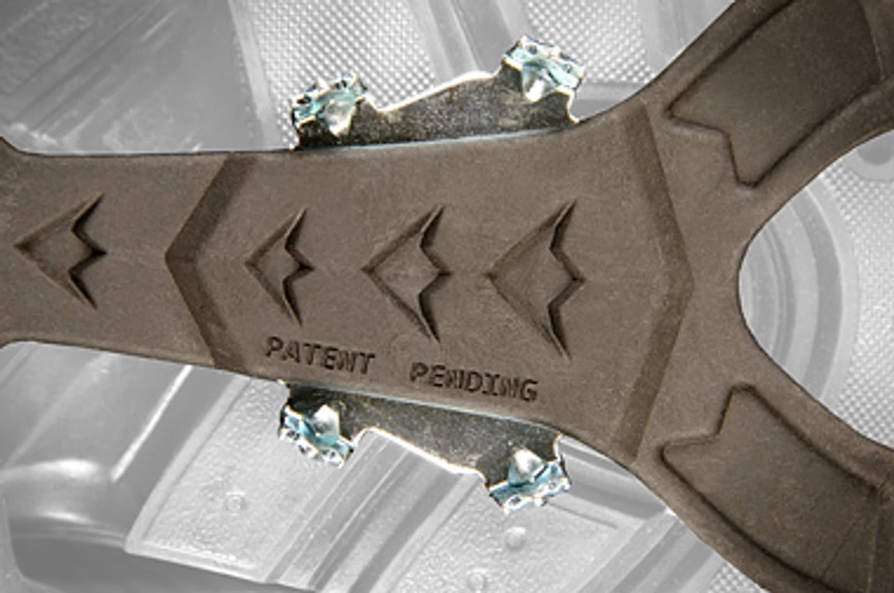 Korkers Apex Ice Cleat - Small/Medium 5 Korkers Apex Ice Cleat - Small/Medium - Image 3